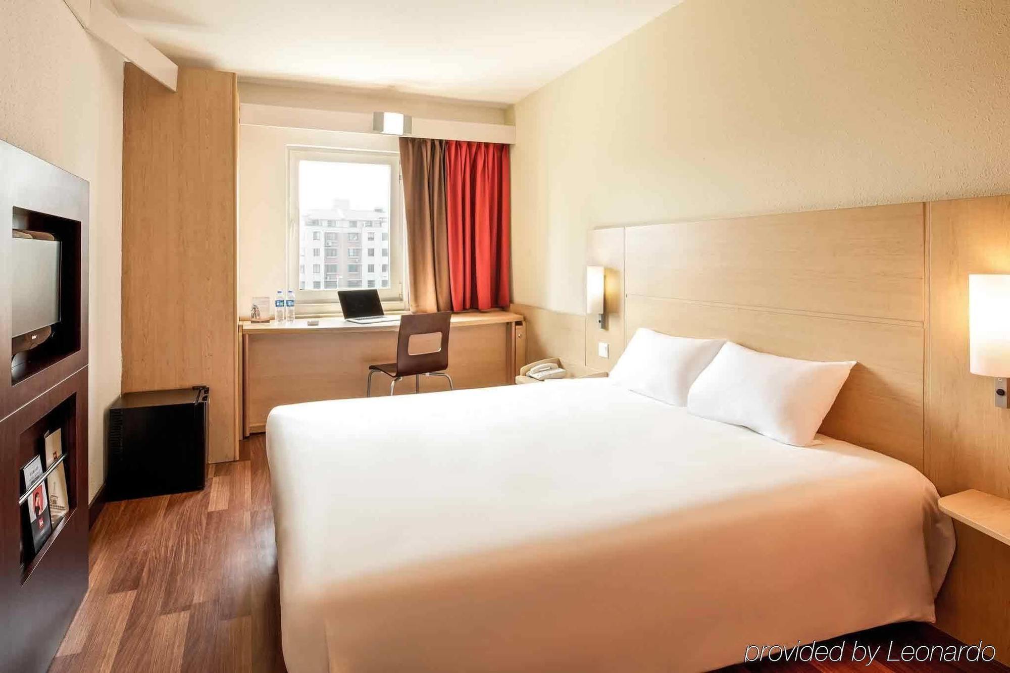 Hotel Ibis Wuxi Hi Tech Extérieur photo
